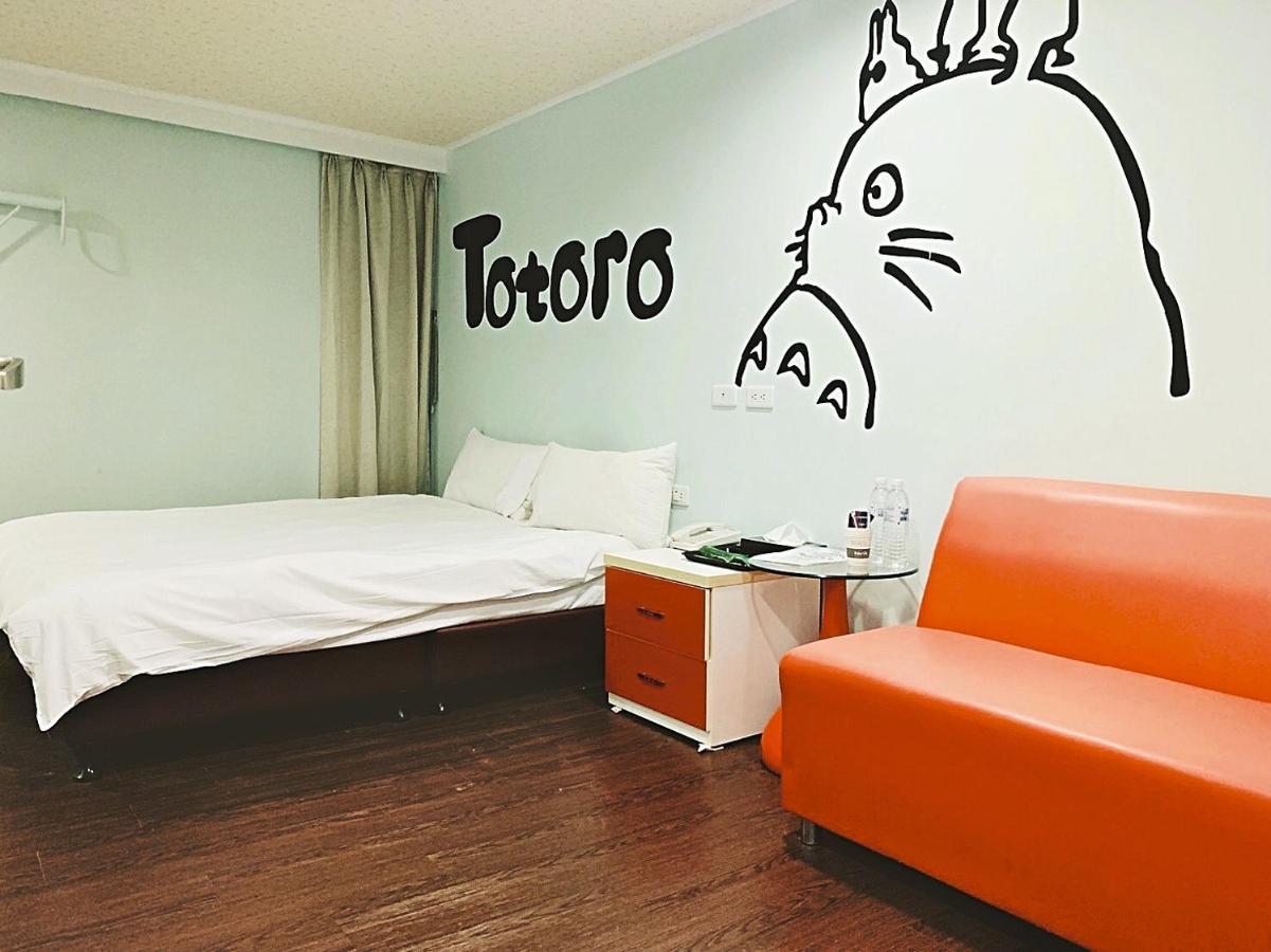 Easyinn Hotel & Hostel Tainan Exterior photo
